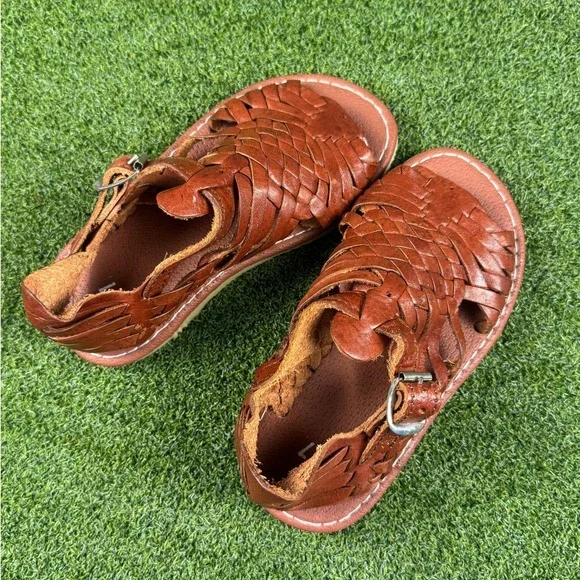 Kids Brown Leather Huarache Sandals Size 7 Woven‎ Buckle Strap Shoes - Picture 4 of 7